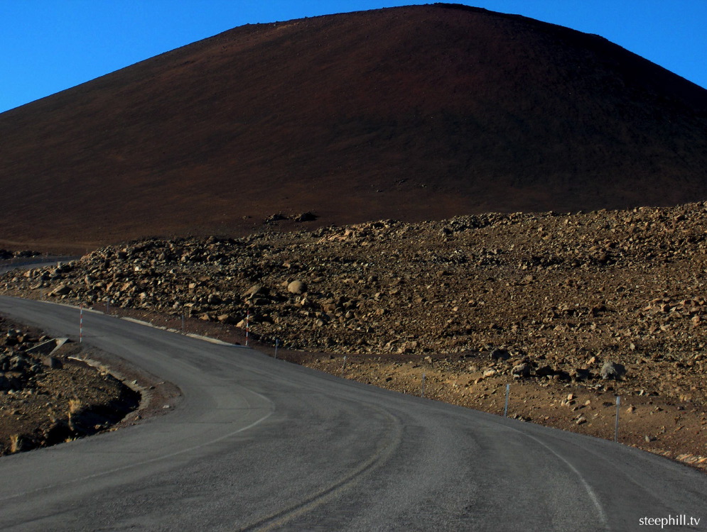 the contrast of red c#72f1.jpg