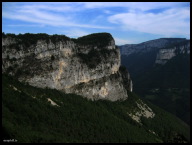 The green valley view from Route de Presles.jpg