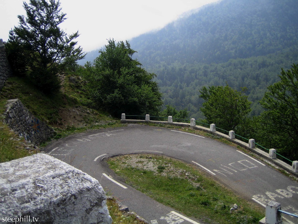 lots of tight swtichba#b6c.jpg