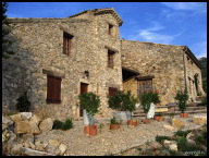 Typical Romanesque  house in the Provence.jpg