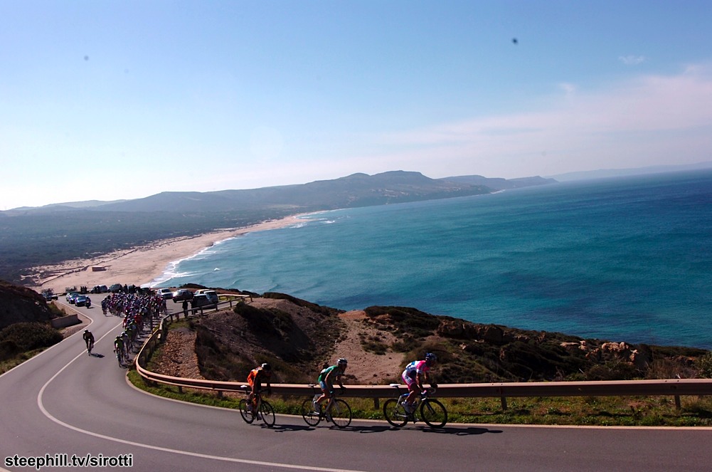 http://www.steephill.tv/2009/giro-di-sardegna/photos/stage-05/20-PIC8092514.jpg