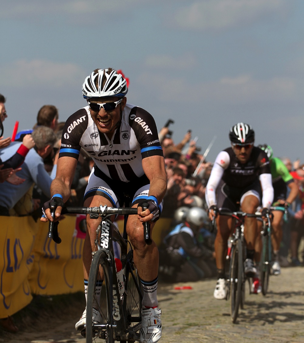 http://www.steephill.tv/2014/paris-roubaix/photos/page-03/161208_IMG_1651.jpg