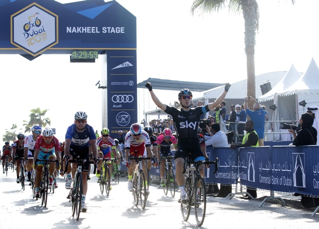 http://www.steephill.tv/2015/dubai-tour/02-finish-640.jpg