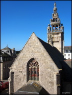 Eglise Notre-Dame de Croas-Batz from our Roscoff hotel room at noon.jpg
