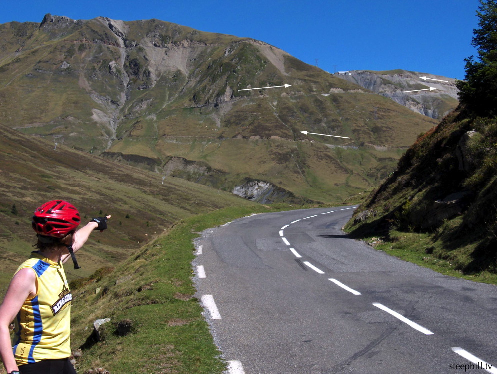 pointing to the 9 an#17299.jpg