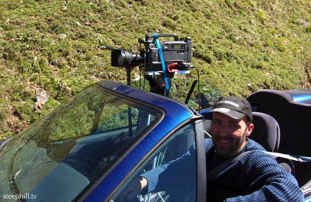 stephan doing recon #1729a.jpg