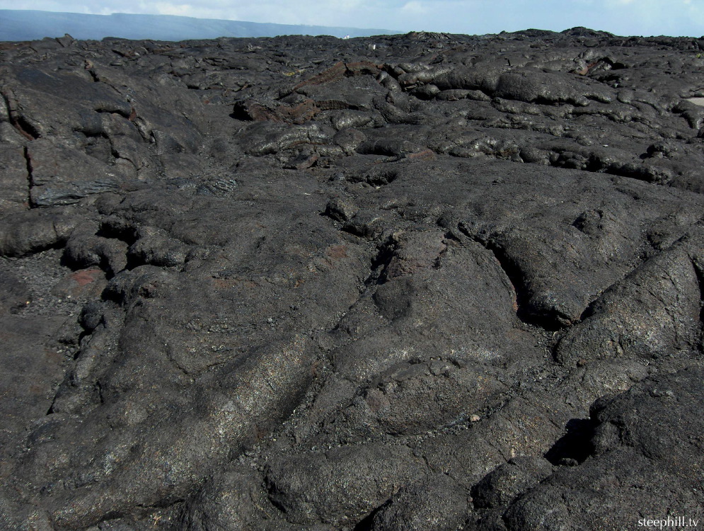 lava flow closeup.jpg